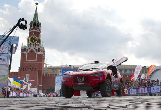Motorsport. Opening of "Silk Road" rally-raid