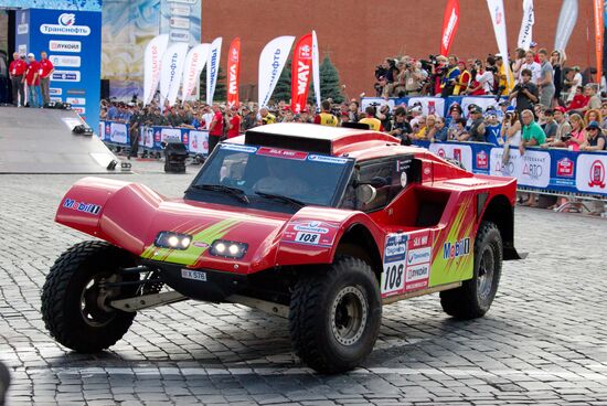 Motorsport. Opening of "Silk Road" rally-raid