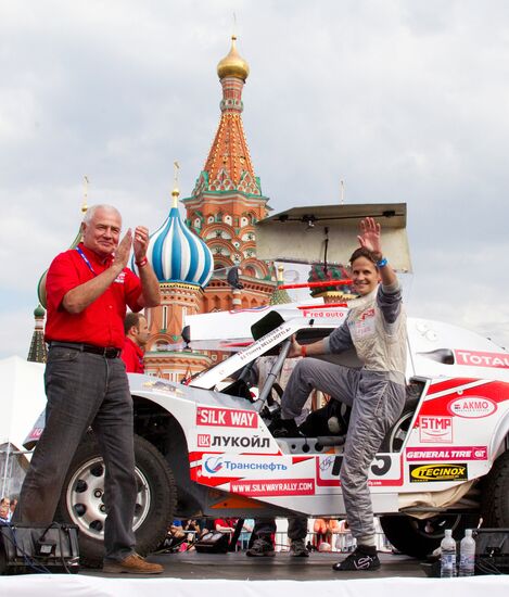 Motorsport. Opening of "Silk Road" rally-raid