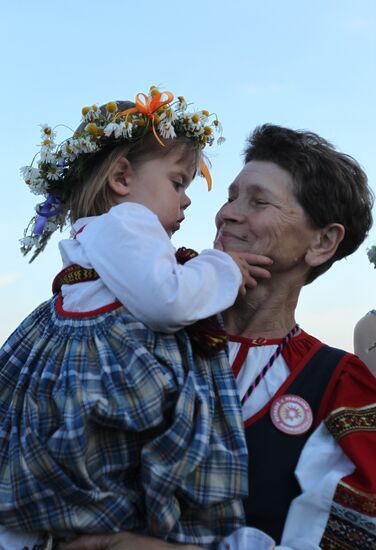 Ivan Kupala Day celebrated at Lake Ilmen