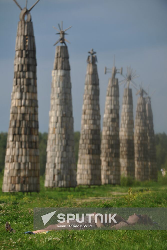 Nikolai Polissky's art project Universal Mind presentation