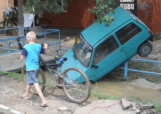 Russia's Krasnodar Region hit by disastrous floods