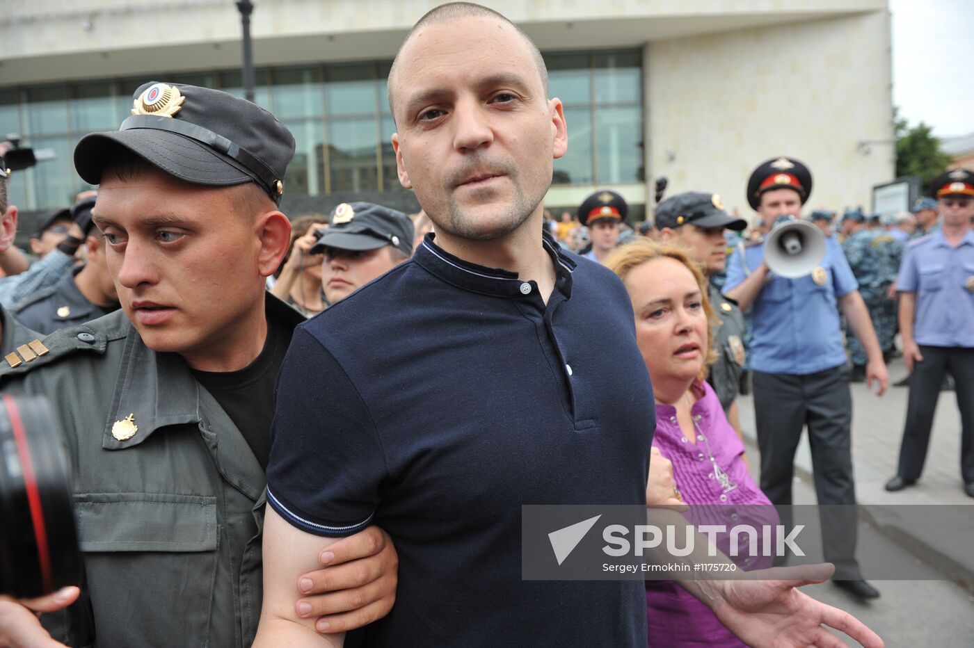 Sergei Udaltsov detained in St. Petersburg