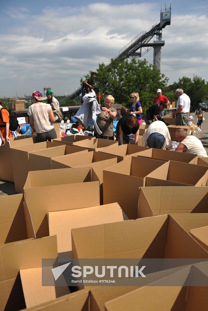 Collecting aid for flood victims in Kuban