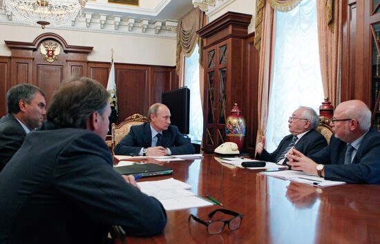 Vladimir Putin meets with M. Fedotov, V. Lukin and B. Titov