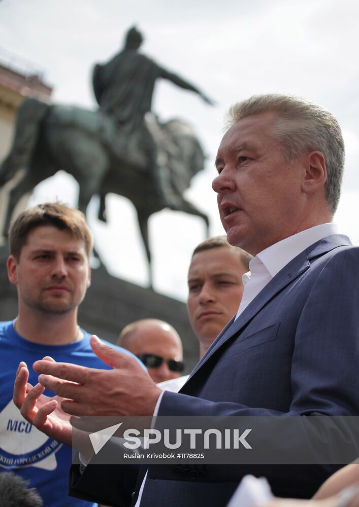 Dispatching humanitarian aid to flooded Krasnodar Region.