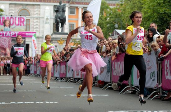 High-Heel Race 2012 in St.Petersburg
