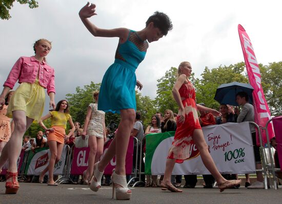 High-Heel Race 2012 in St.Petersburg