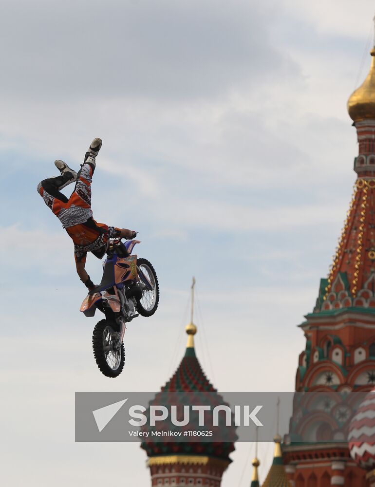 Moscow City Racing show. Day One