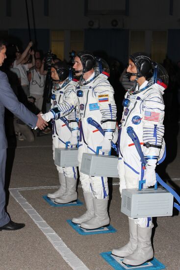 Launch of Soyuz TMA-05M manned spacecraft