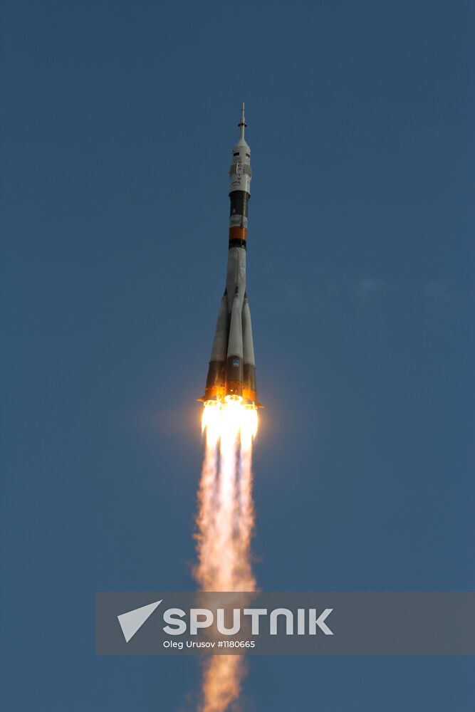 Launch of Soyuz TMA-05M manned spacecraft