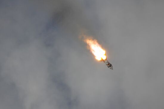 Launch of Soyuz TMA-05M manned spacecraft
