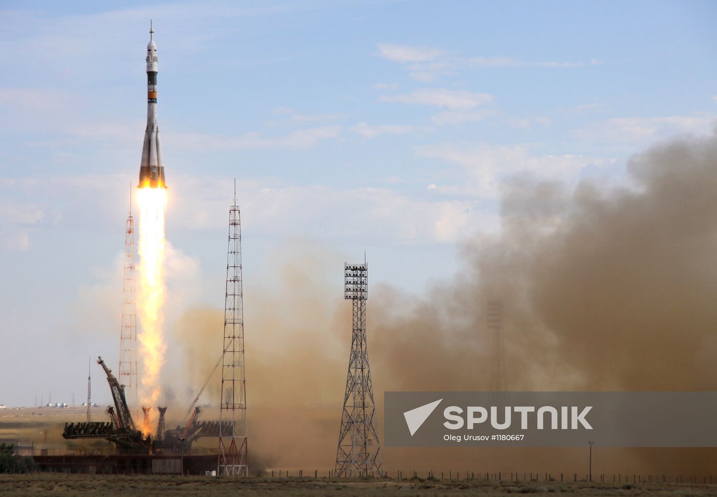 Launch of Soyuz TMA-05M manned spacecraft