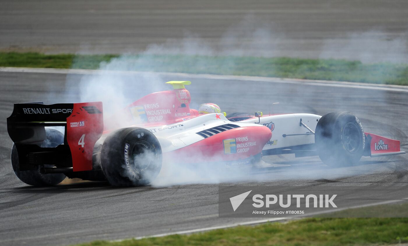 2012 Formula Renault Series season. Moscow Raceway. Day 3