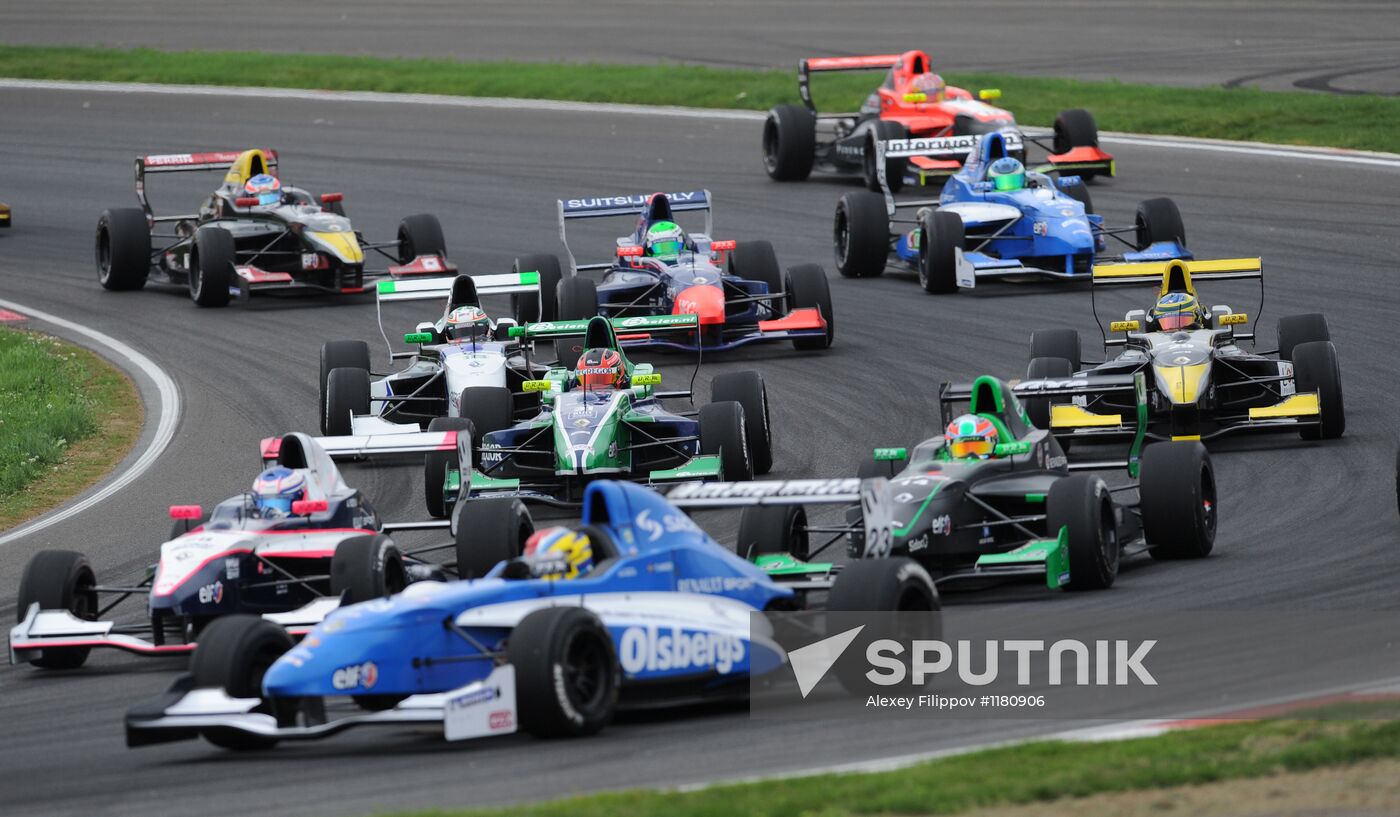 2012 Formula Renault Series season. Moscow Raceway. Day 3