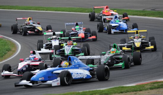 2012 Formula Renault Series season. Moscow Raceway. Day 3