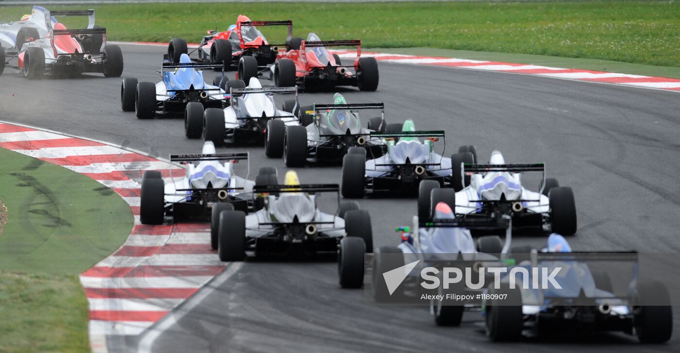 2012 Formula Renault Series season. Moscow Raceway. Day 3