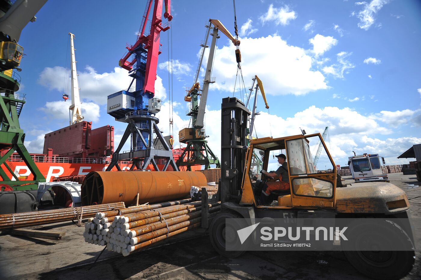 Arkhangelsk Sea Commercial Port