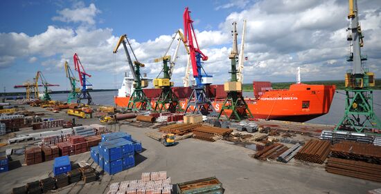 Arkhangelsk Sea Commercial Port