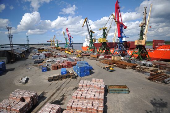 Arkhangelsk Sea Commercial Port