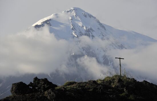 Work of volcanologists in BFTE area on Kamchatka Peninsula