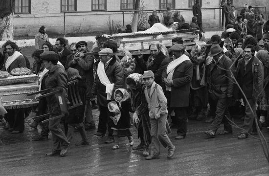 Funeral of distinguished Gypsy person