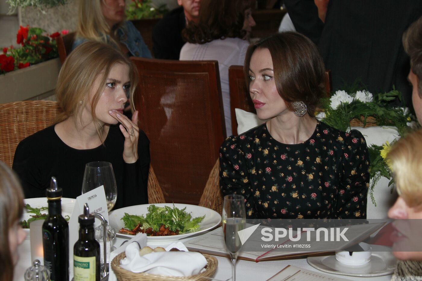 "Good Evening" to rally support for Kuban flood victims