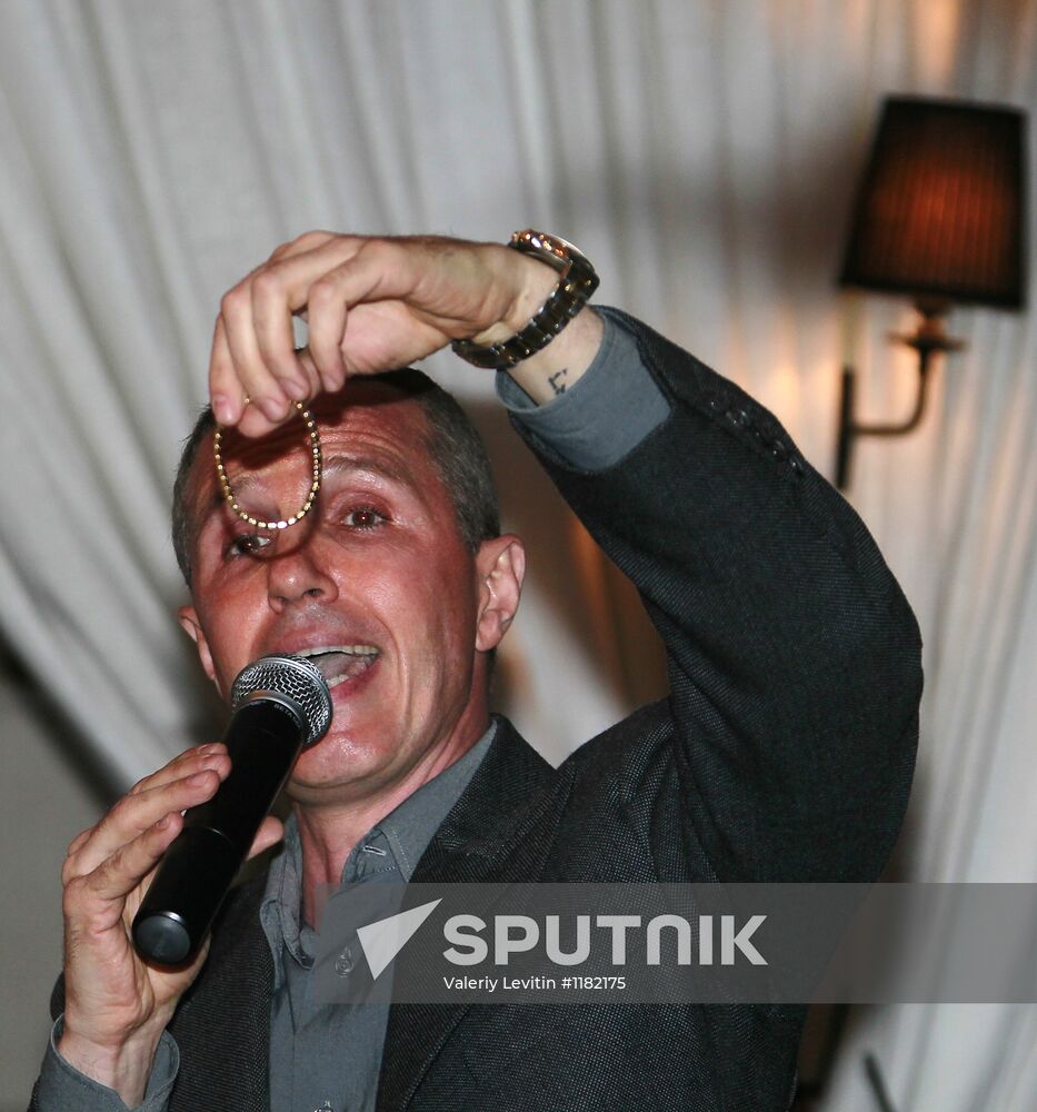 "Good Evening" to rally support for Kuban flood victims