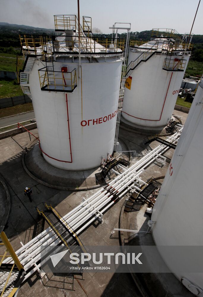 Work of Rosneft oil product depot in Primorsky Region