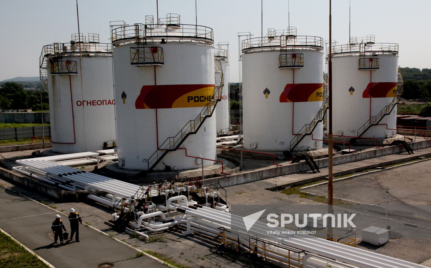 Work of Rosneft oil product depot in Primorsky Region