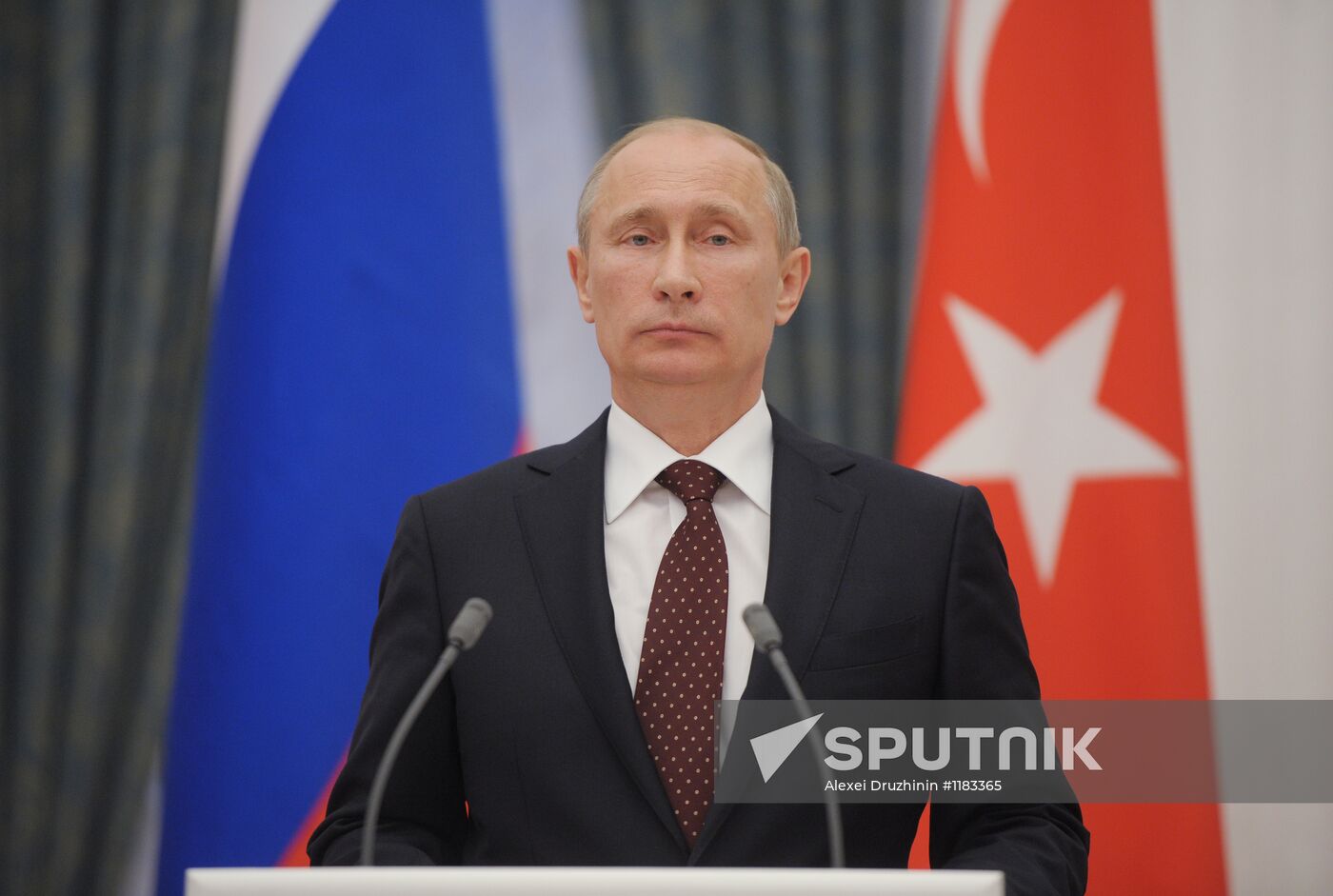 Vladimir Putin and Recep Erdoğan hold joint press conference
