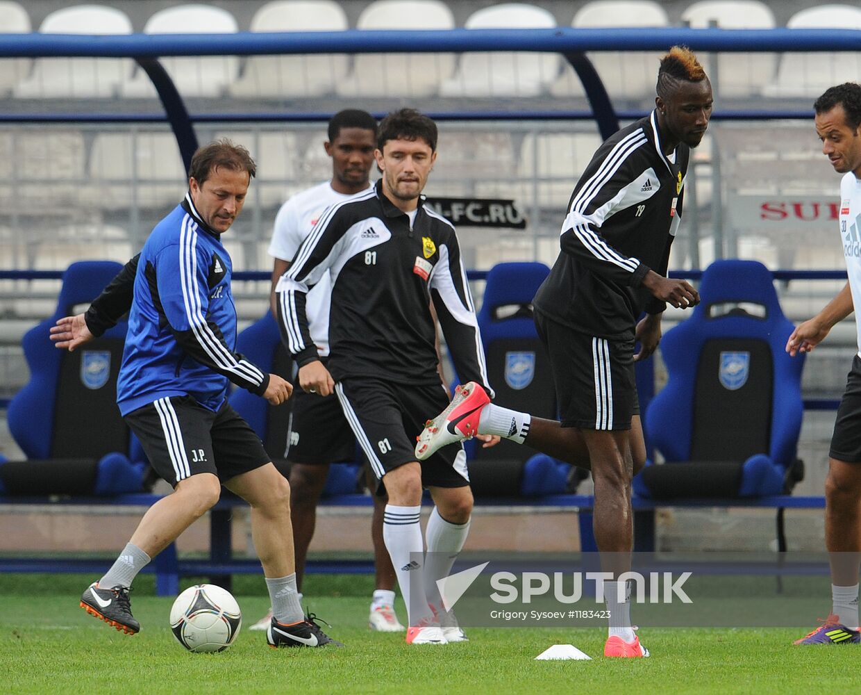 FC Anzhi Makhachkala holds training session