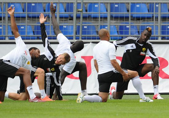 FC Anzhi Makhachkala holds training session