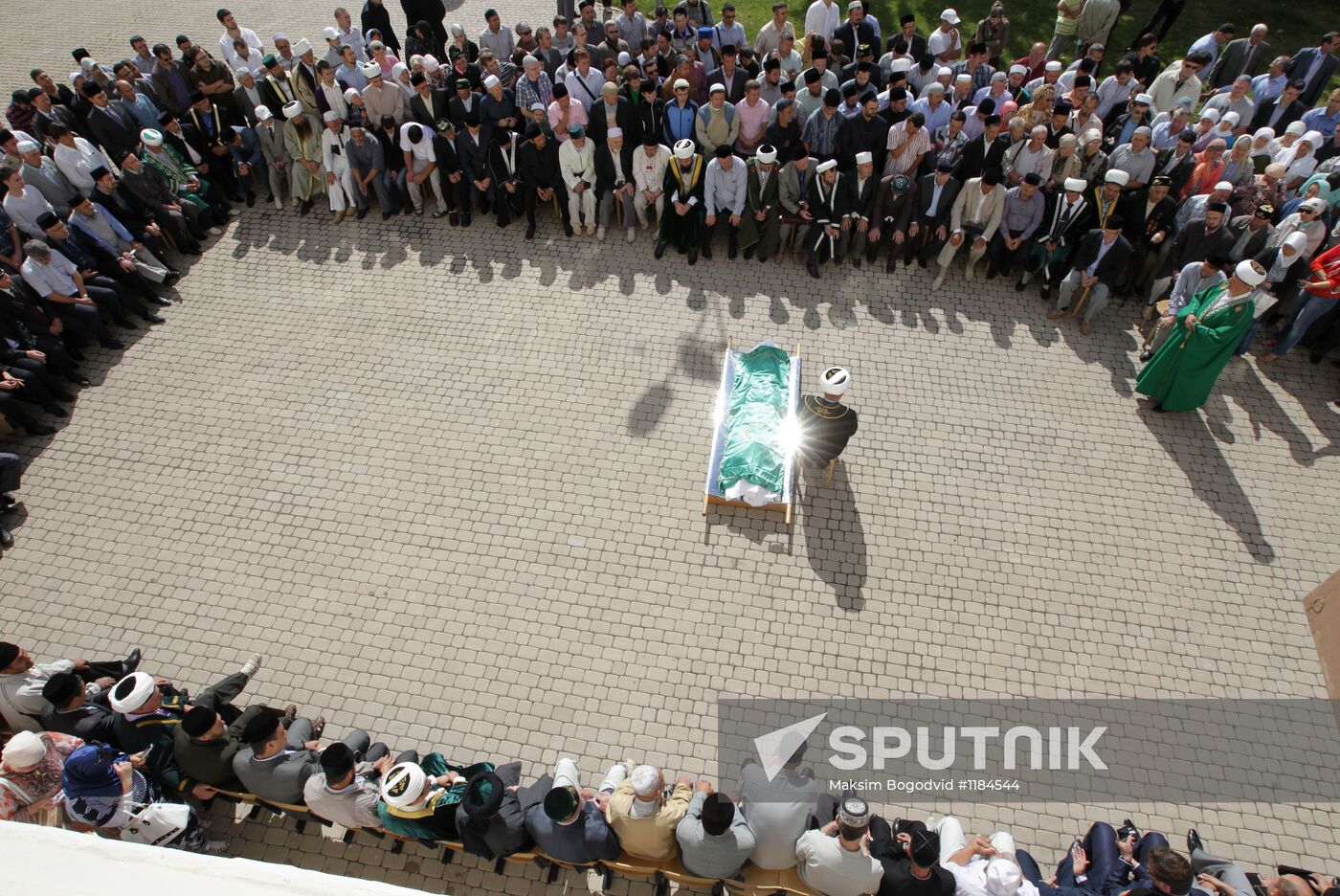Farewell ceremony for Muslim leader Valiulla Yakupov