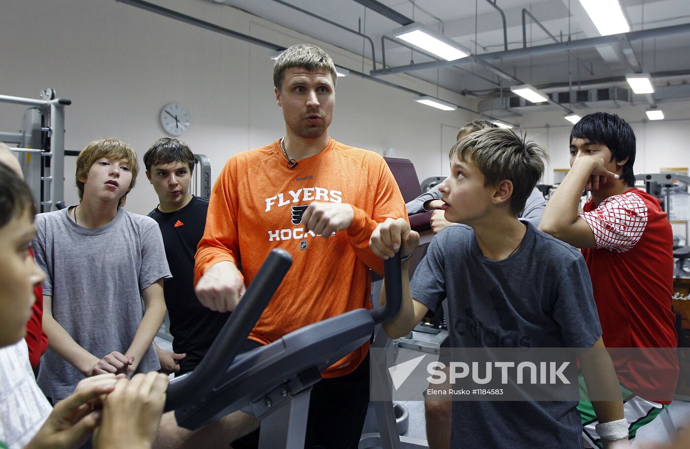 Ilya Bryzgalov goalkeepers' school in Ufa