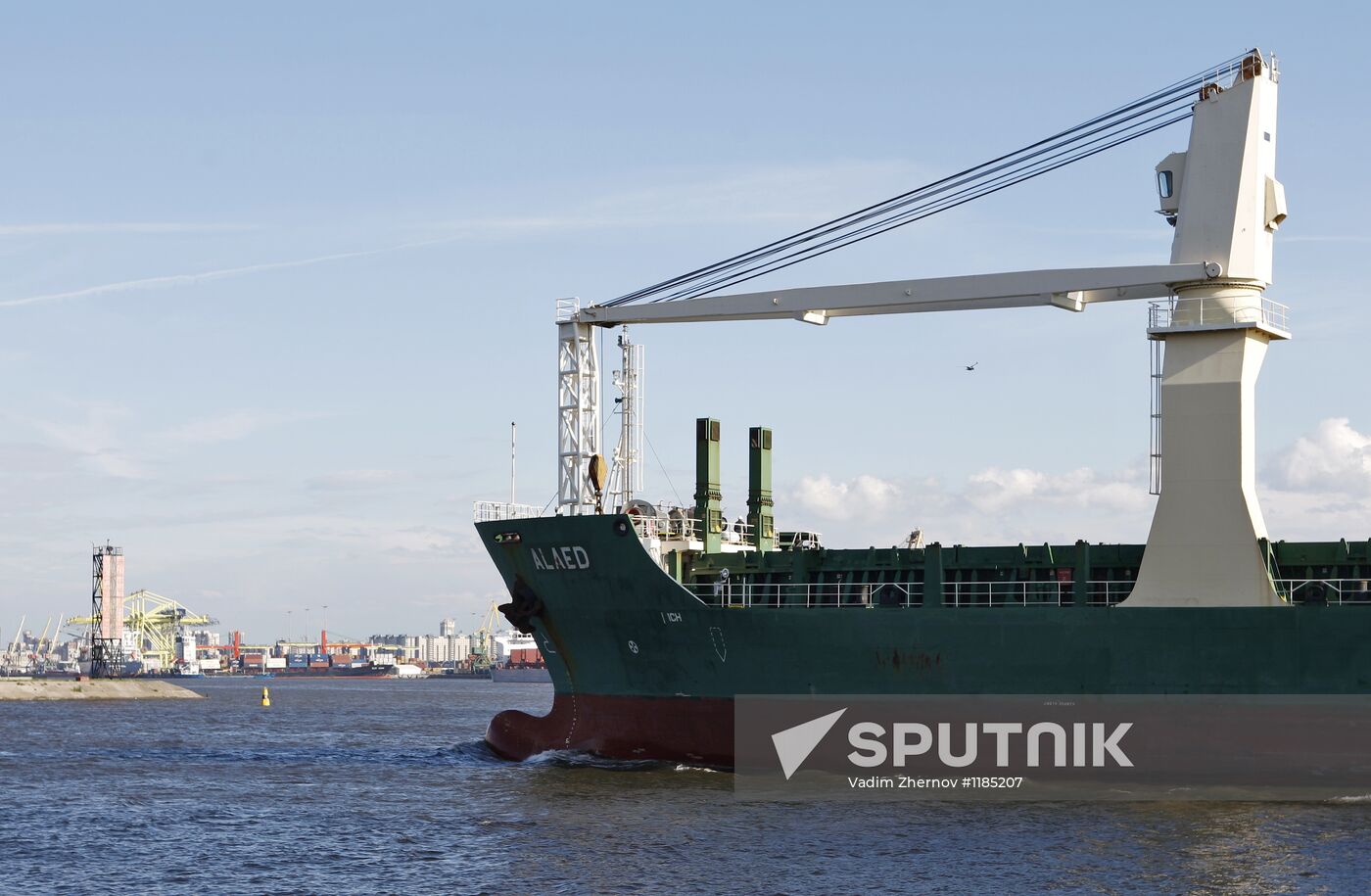Ship "Alaed" arrives in St.Petersburg