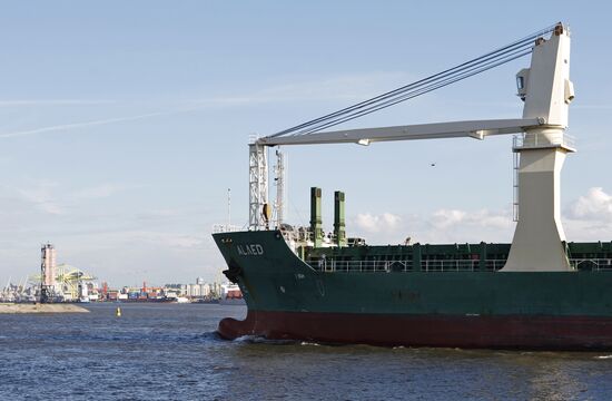 Ship "Alaed" arrives in St.Petersburg