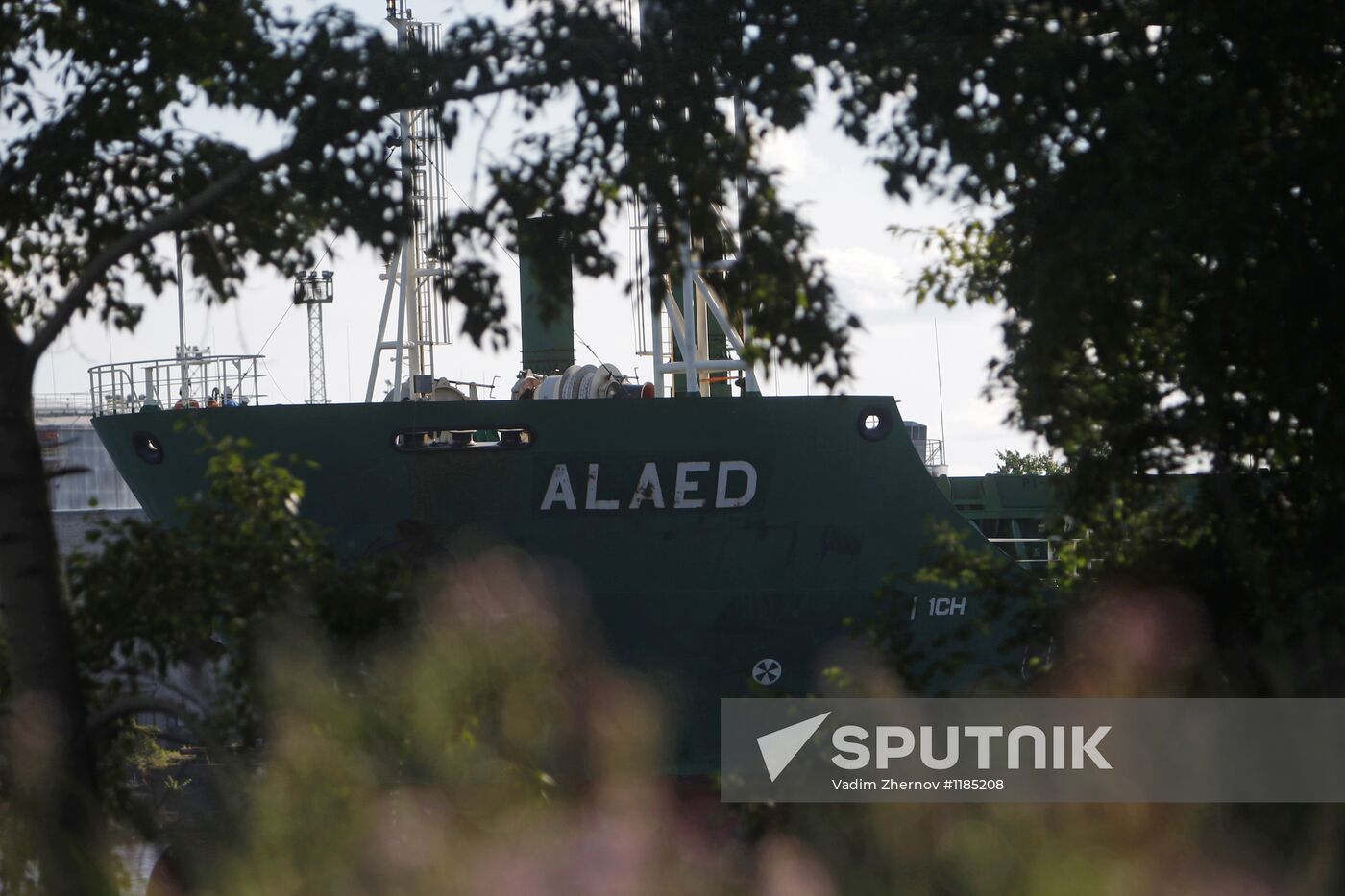 Ship "Alaed" arrives in St.Petersburg