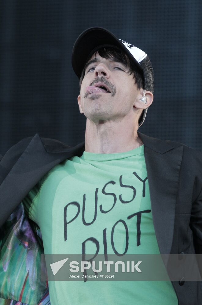 Red Hot Chili Peppers concert in St. Petersburg