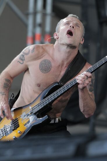 Red Hot Chili Peppers concert in St. Petersburg
