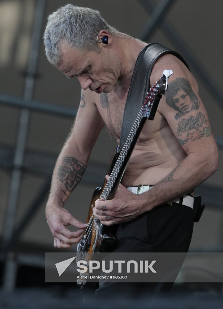 Red Hot Chili Peppers concert in St. Petersburg