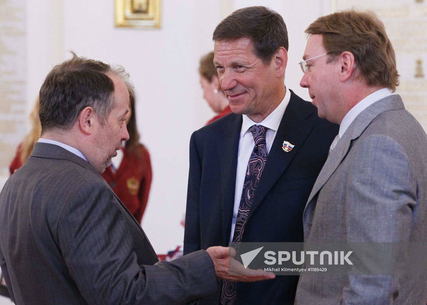 Vladimir Putin meets with Russian Olympic team