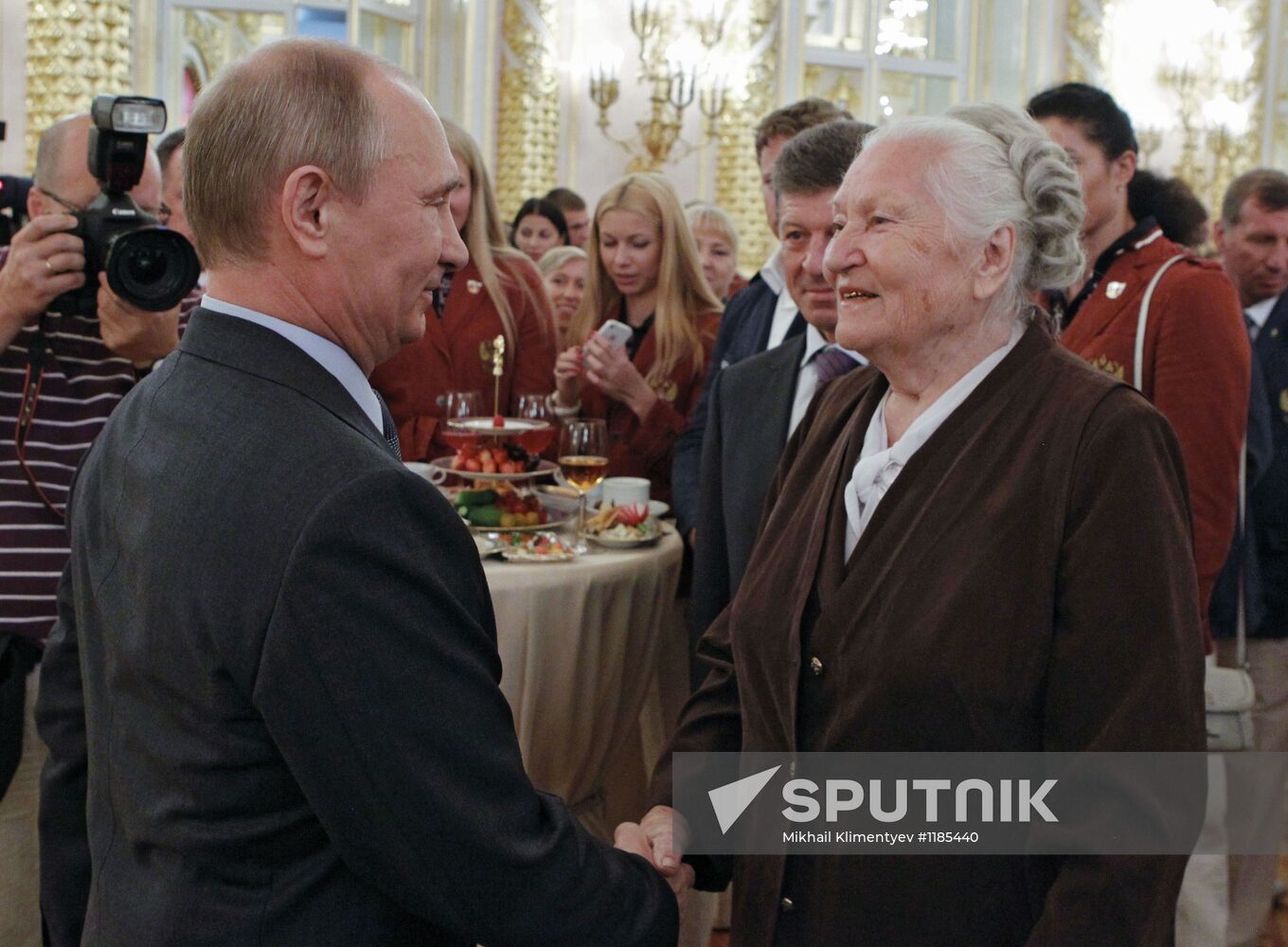 Vladimir Putin meets with Russian Olympic team