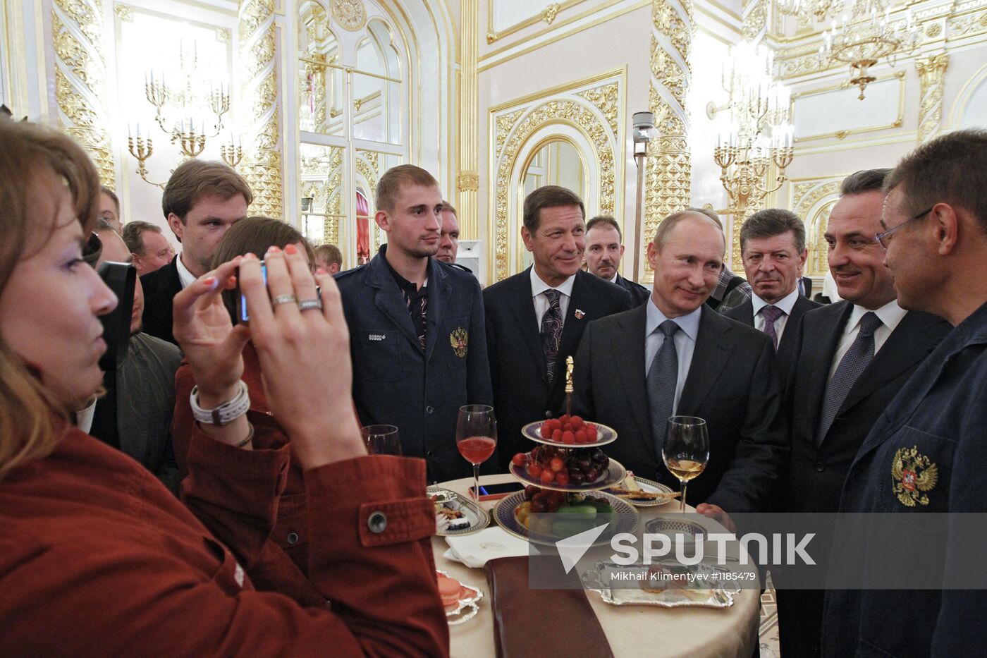 Vladimir Putin meets with Russian Olympic team