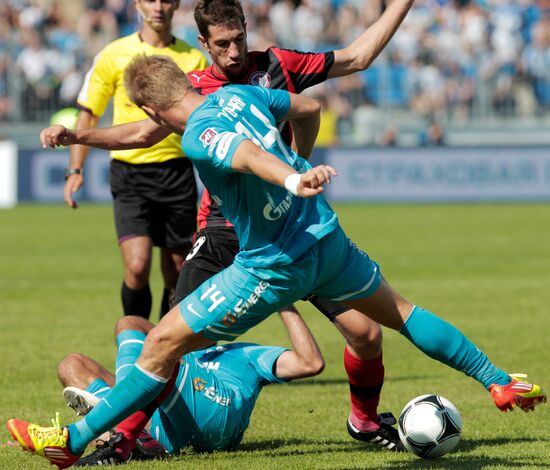 Russian Football Premier League. Zenit vs. Amkar