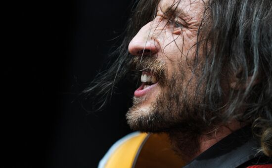 Red Hot Chili Peppers perform live in Moscow