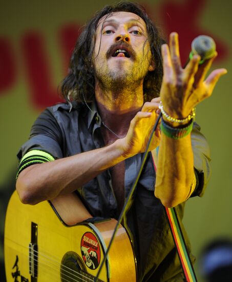 Red Hot Chili Peppers perform live in Moscow