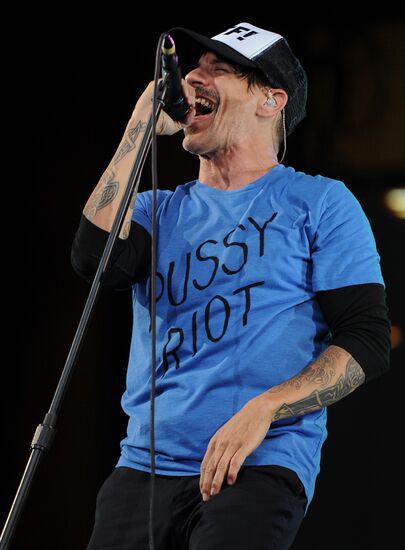 Red Hot Chili Peppers perform live in Moscow