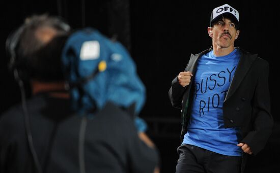 Red Hot Chili Peppers perform live in Moscow