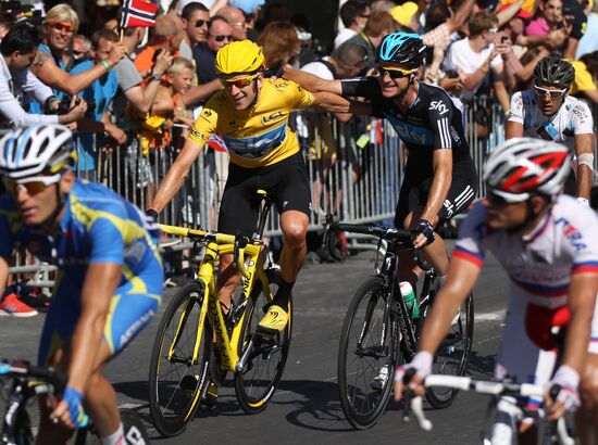 Cycling Tour de France 2012. Finish